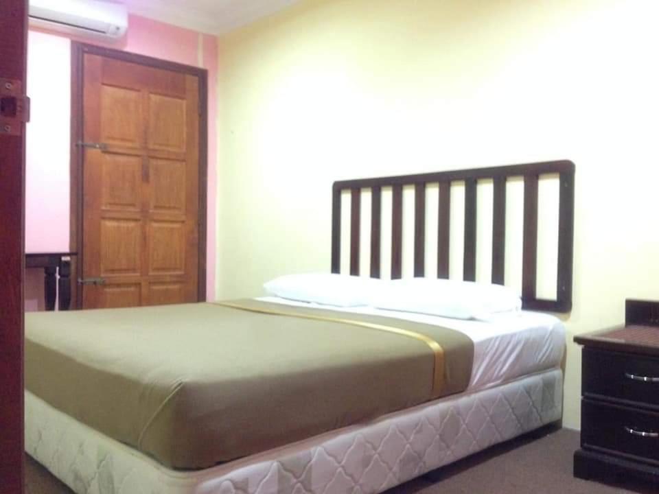 Hotel Nawar Pasir Mas Dış mekan fotoğraf
