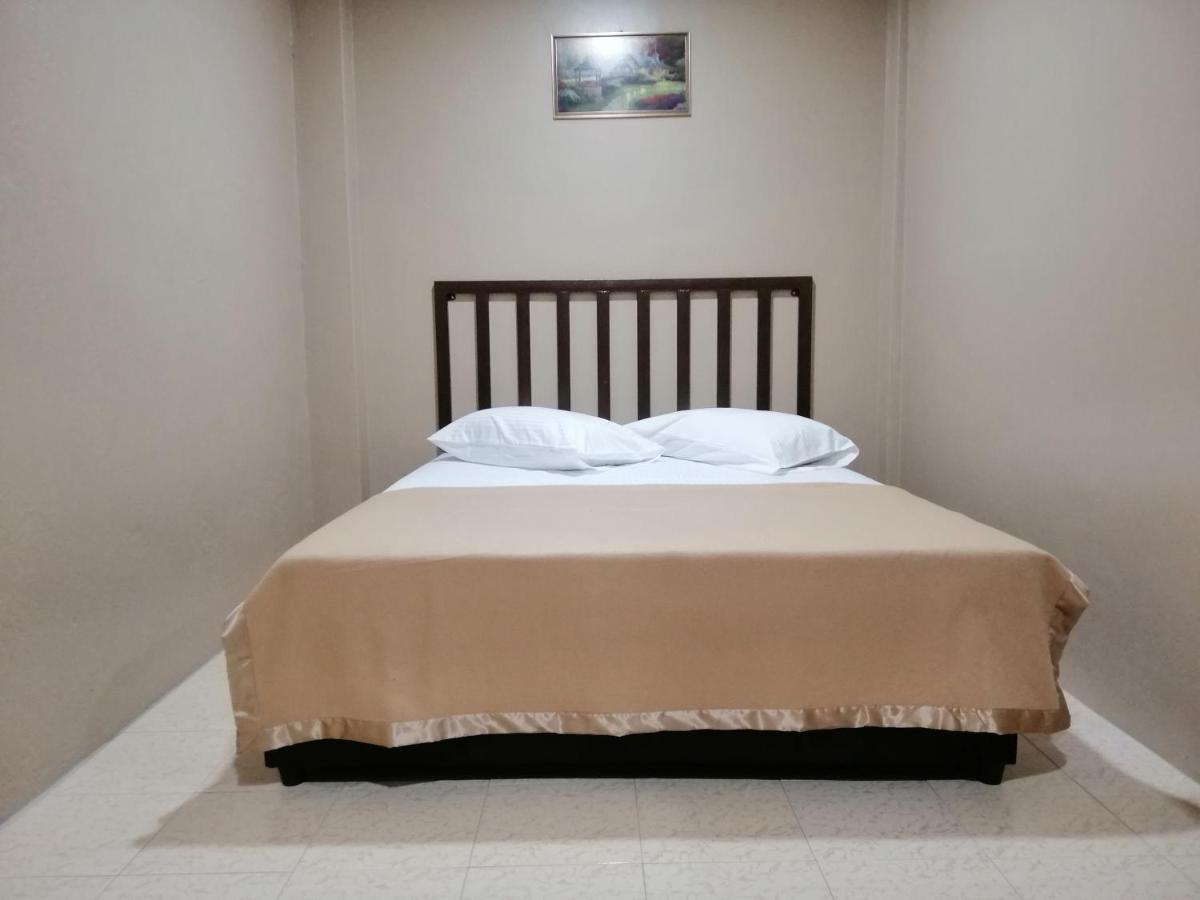 Hotel Nawar Pasir Mas Dış mekan fotoğraf